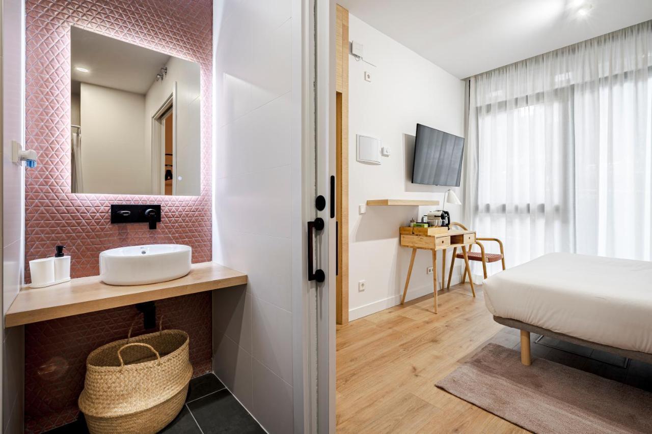 Vallecas Suites By Olala Homes Madrid Exterior photo