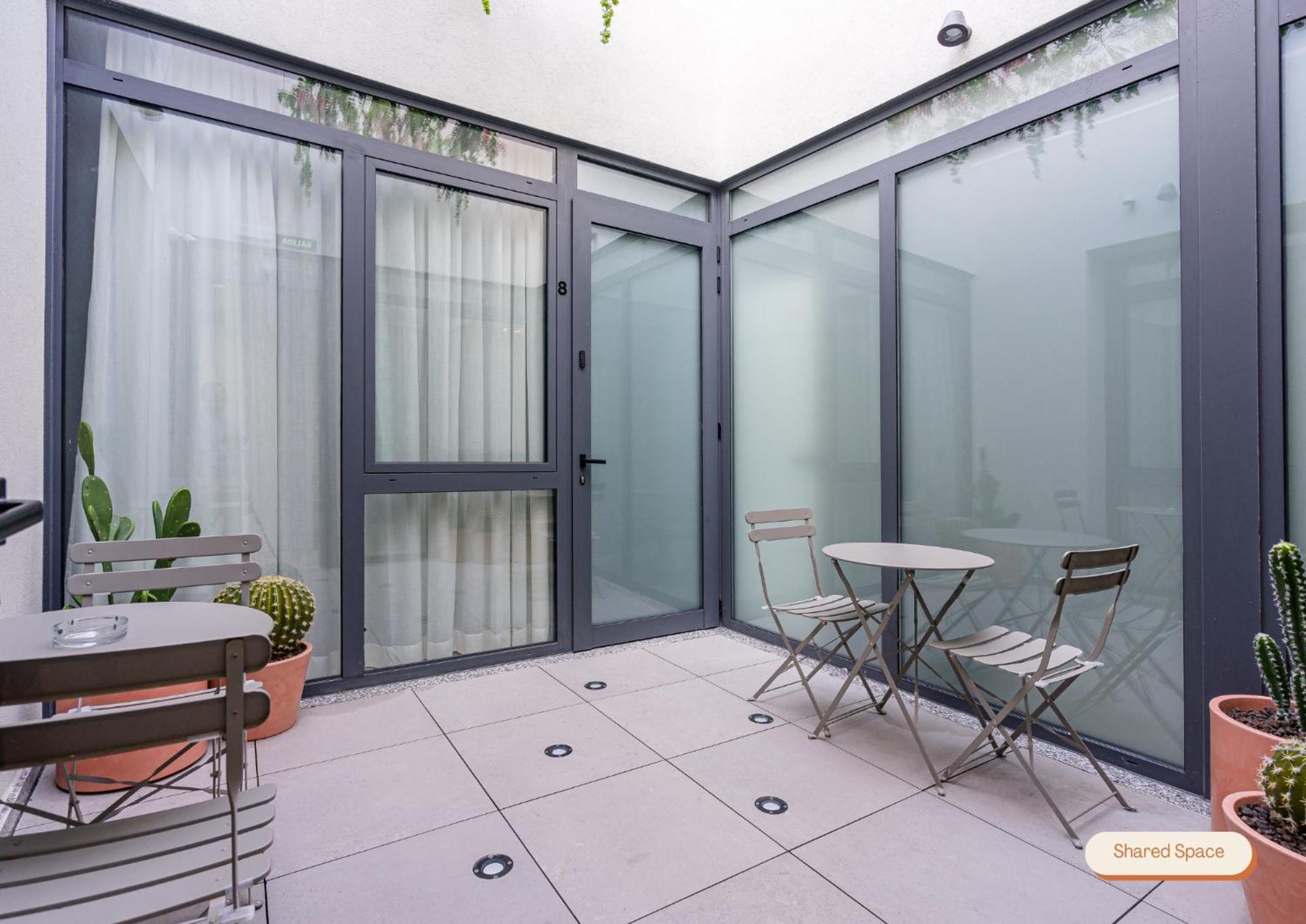 Vallecas Suites By Olala Homes Madrid Exterior photo