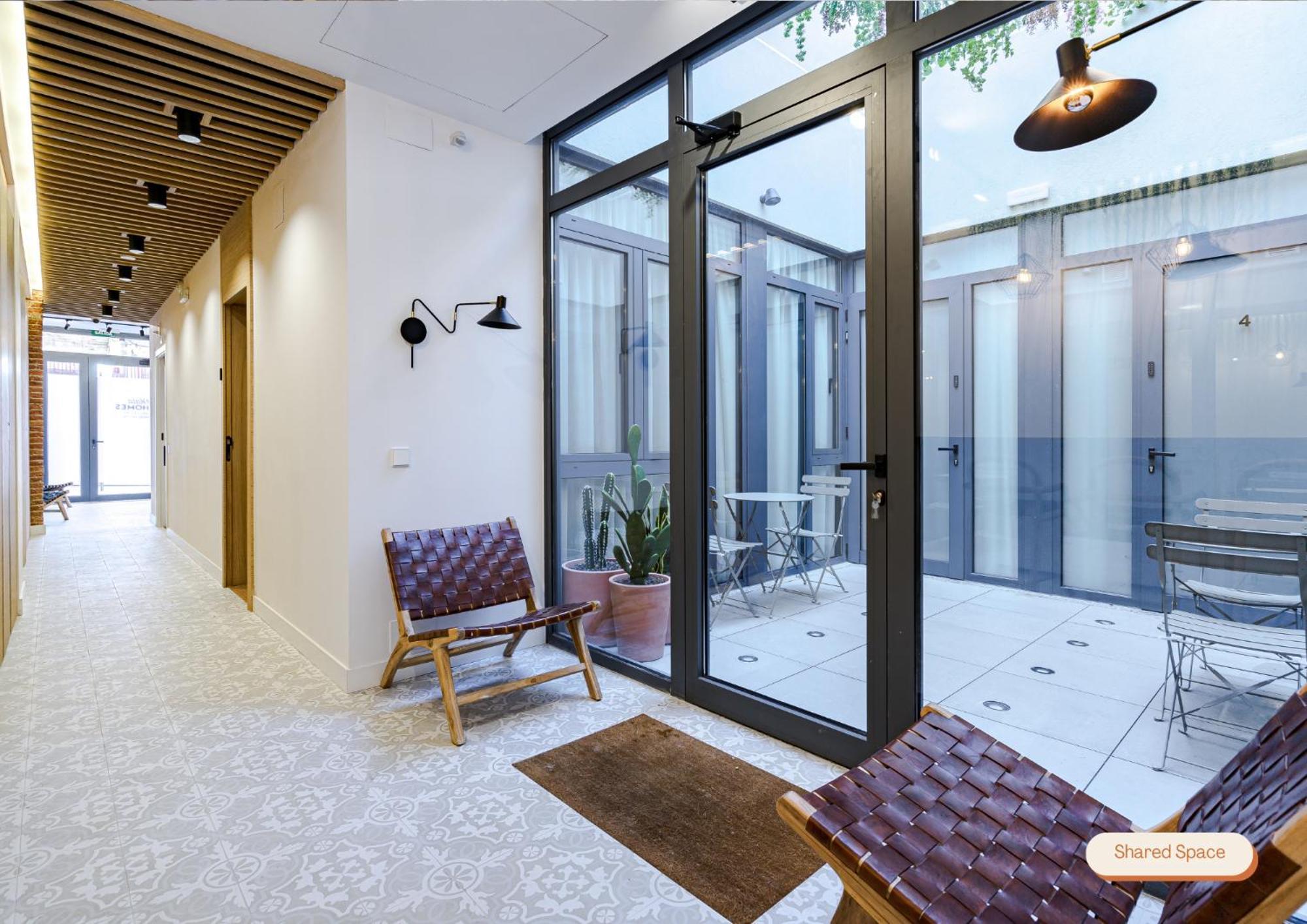 Vallecas Suites By Olala Homes Madrid Exterior photo